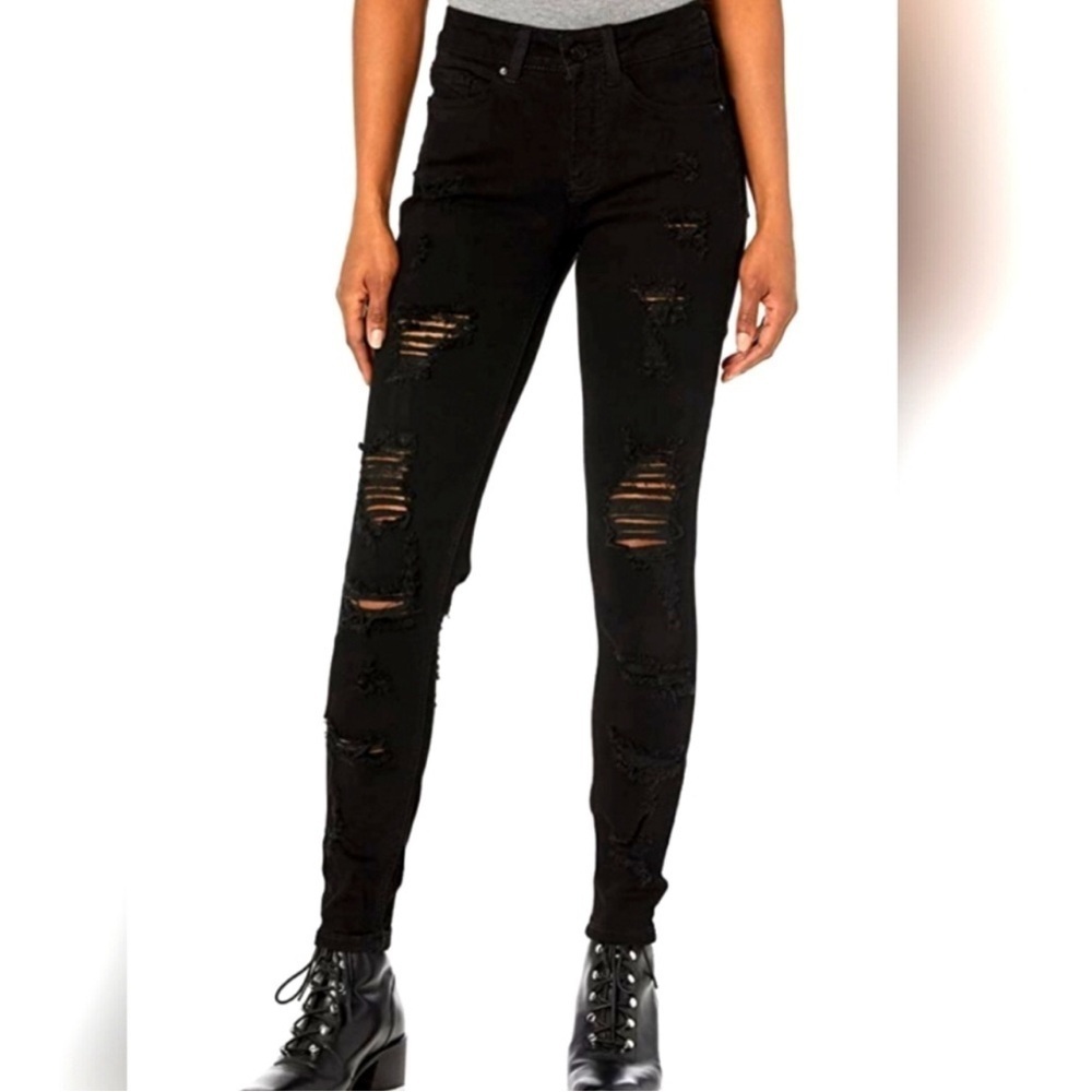NWT Dollhouse high-rise skinny black distressed jeans size: 22W